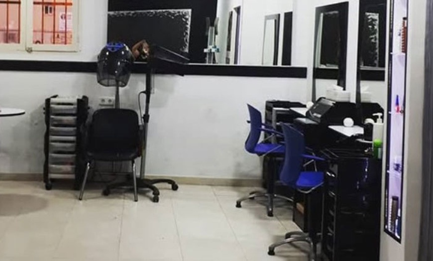 Image 3: Pelo a la última: corte, peinado y opción a tinte o mechas de raíz