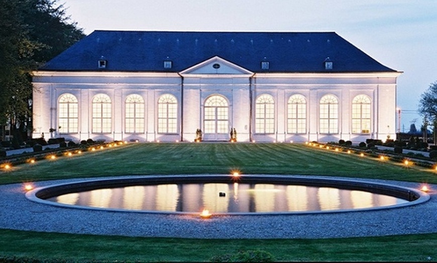 Image 1: Menu au Domaine du Château de Seneffe