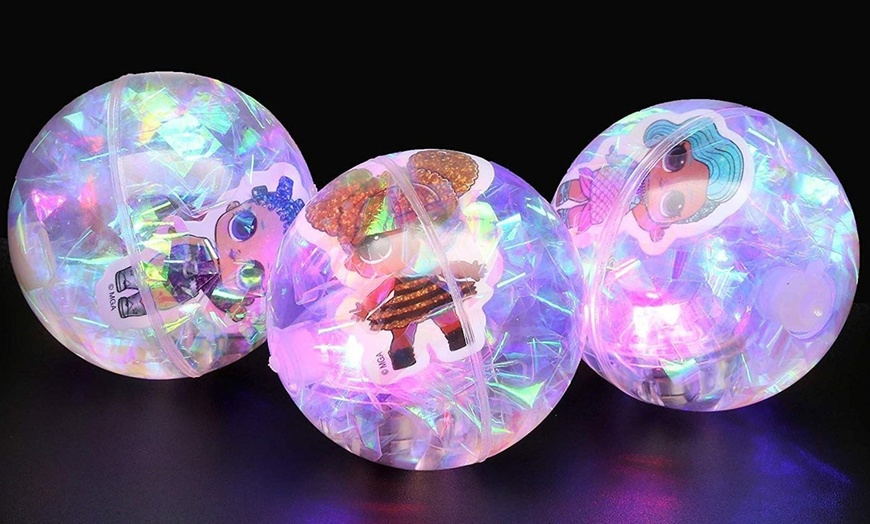 Image 1: LOL Surprise Light-Up Glitz Balls