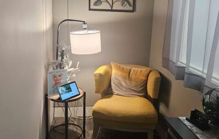 Elevate Your Glow: The Ultimate 75-Minute Hydrofacial Experience