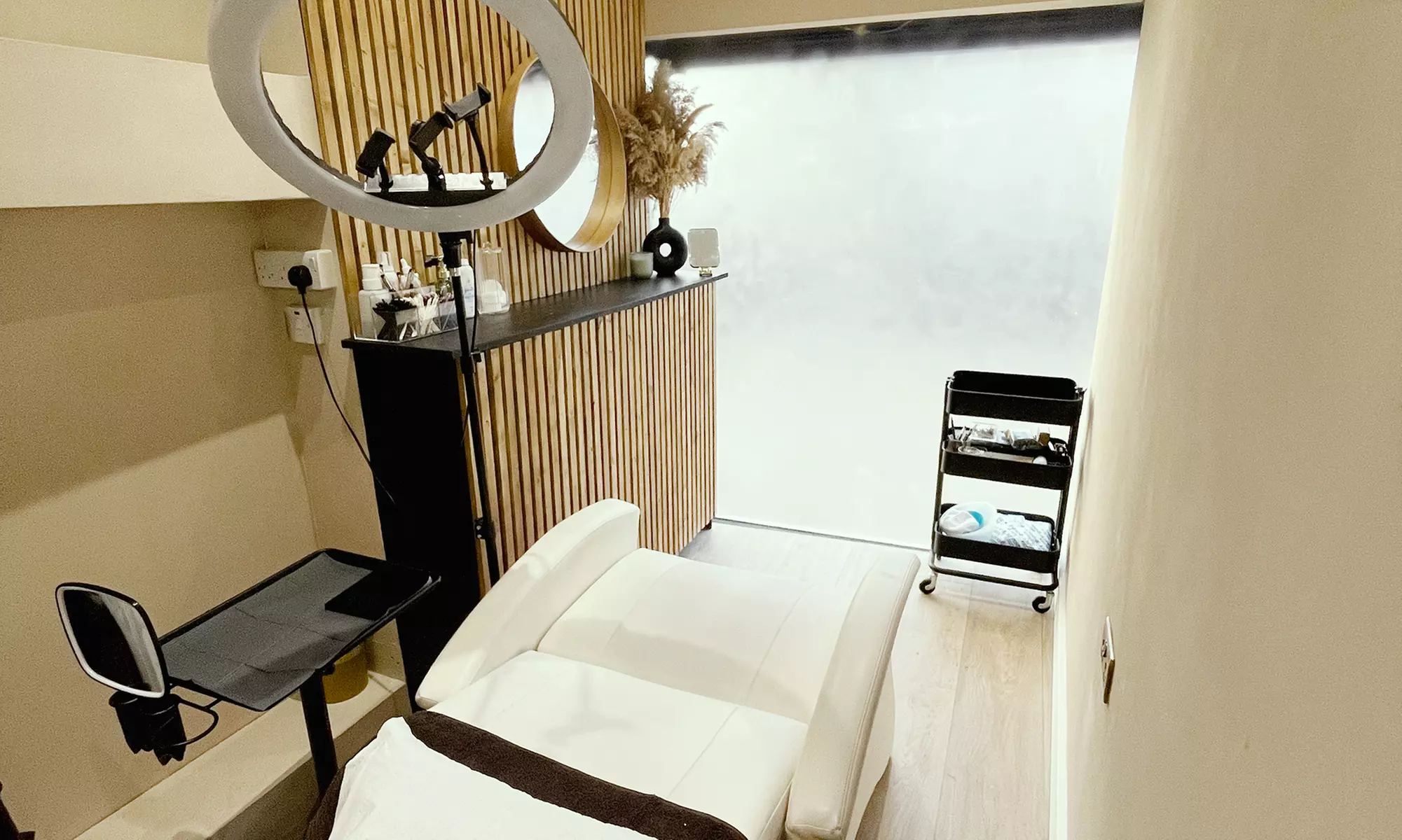 Lemon Bottle Fat Reduction for Double Chin, Stomach Pouch, or Armpits