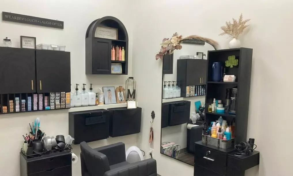 Hair Regrowth & Smoothing Treatments: Detox, Repair & Shine