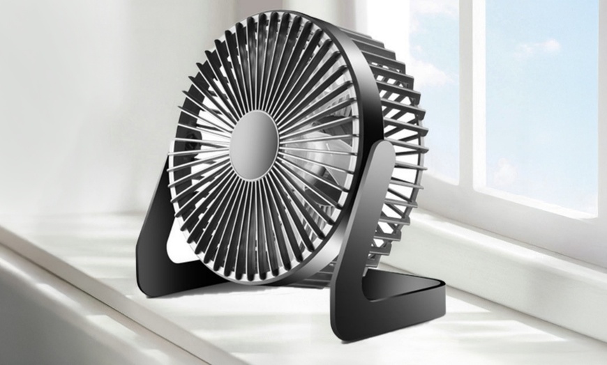 Image 6: Portable USB Desktop Fan