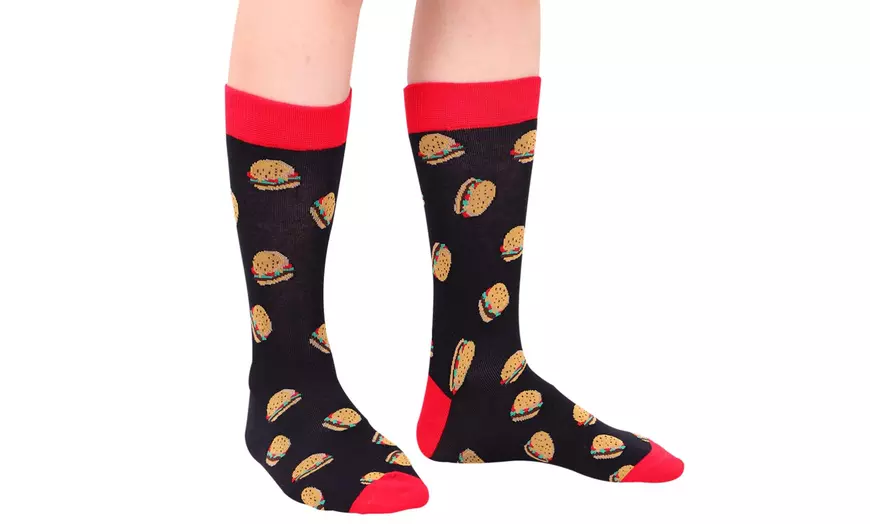 Image 10: 1, 5 o 10 pares de calcetines de caña alta con diseño estampado