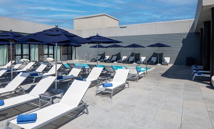 Image 35: Member-Only Deal: Allegria Hotel