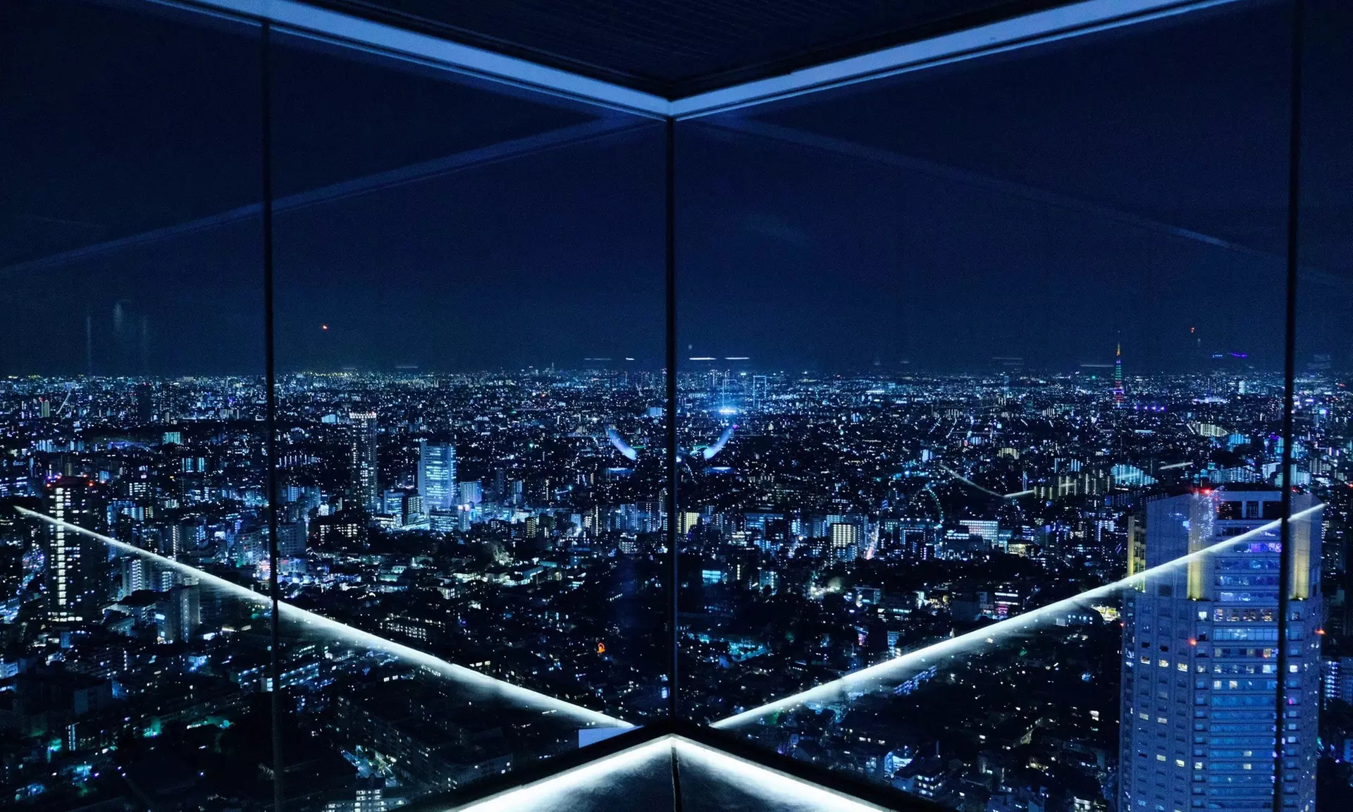 ✈ Tokyo: 8-Day Getaway with Hotel & Flights from Worldee