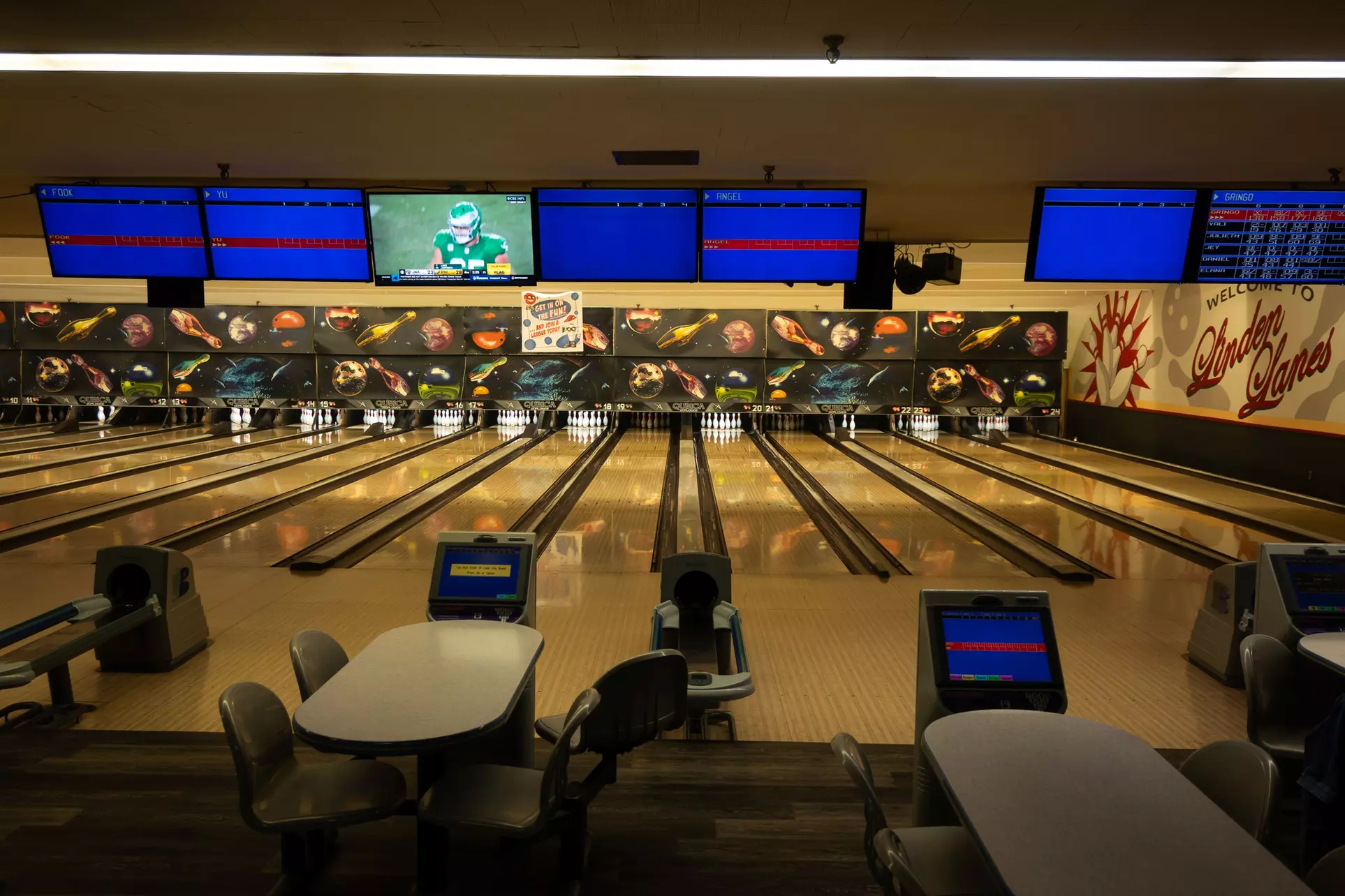 Enjoy 60- or 90-Min Unlimited Bowling for Five People At Linden Lanes