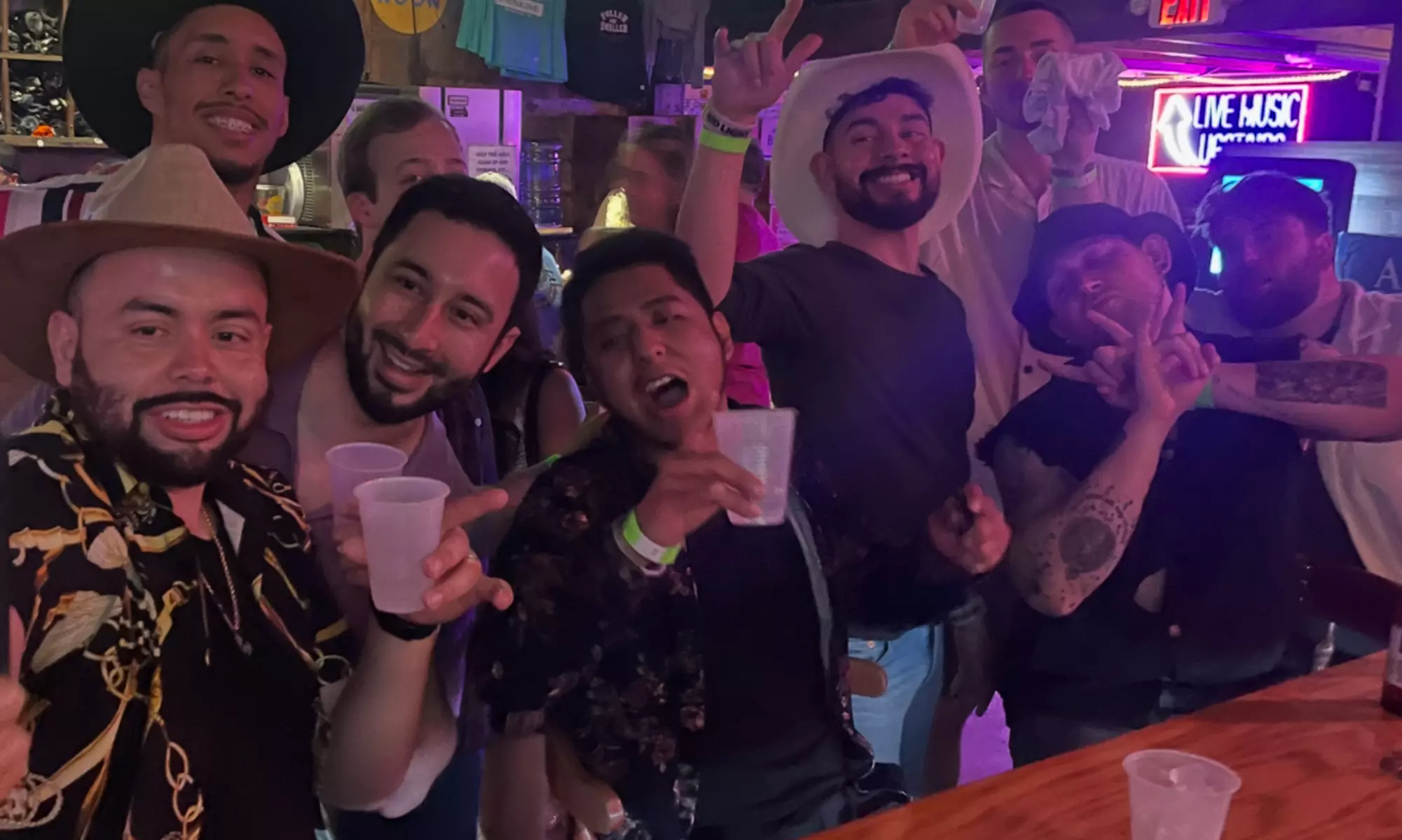 Premium Downtown Nashville or Local Legends Bar Crawl Ticket 