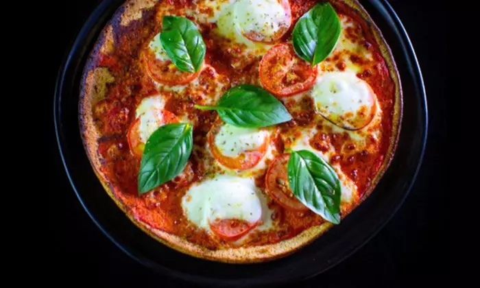 ✨Authentic Italian Dining + Wine/Beer/Soft Drink for Up to Eight People