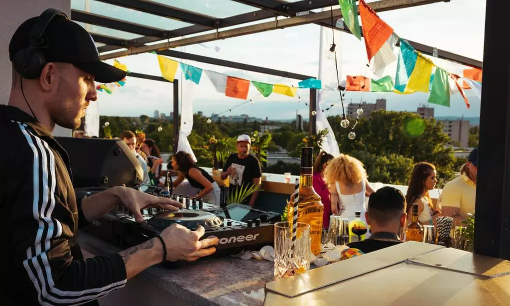 Frankfurt am Main: Standard-Doppelzimmer inkl. Frühstück