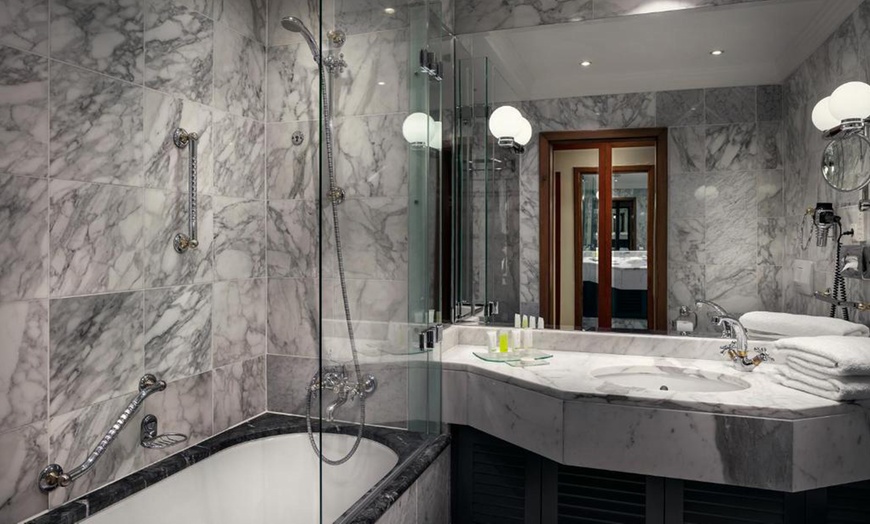 Image 7: ✈ Praga 5*: pacchetto con volo diretto A/R più 2 o 3 notti in hotel