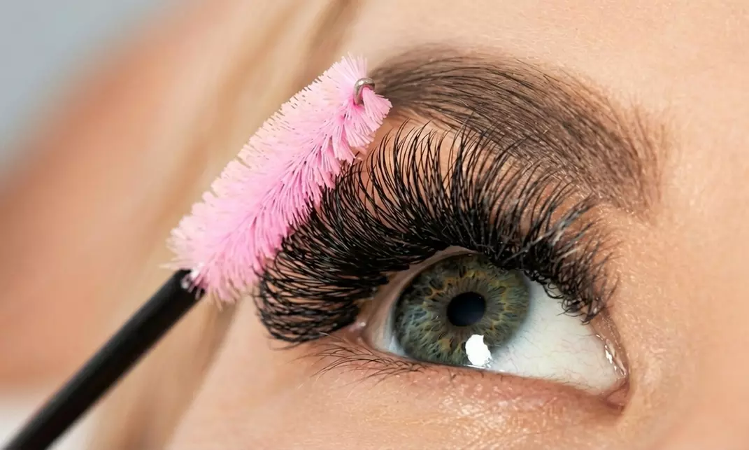 Wimpernverlängerung mit 1:1-, 2-3D- / Mega-Volumen-Technik für 1 Pers.