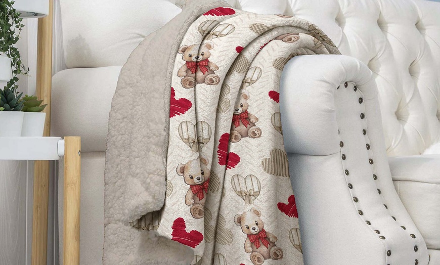Image 14: Sherpa-Kuscheldecke