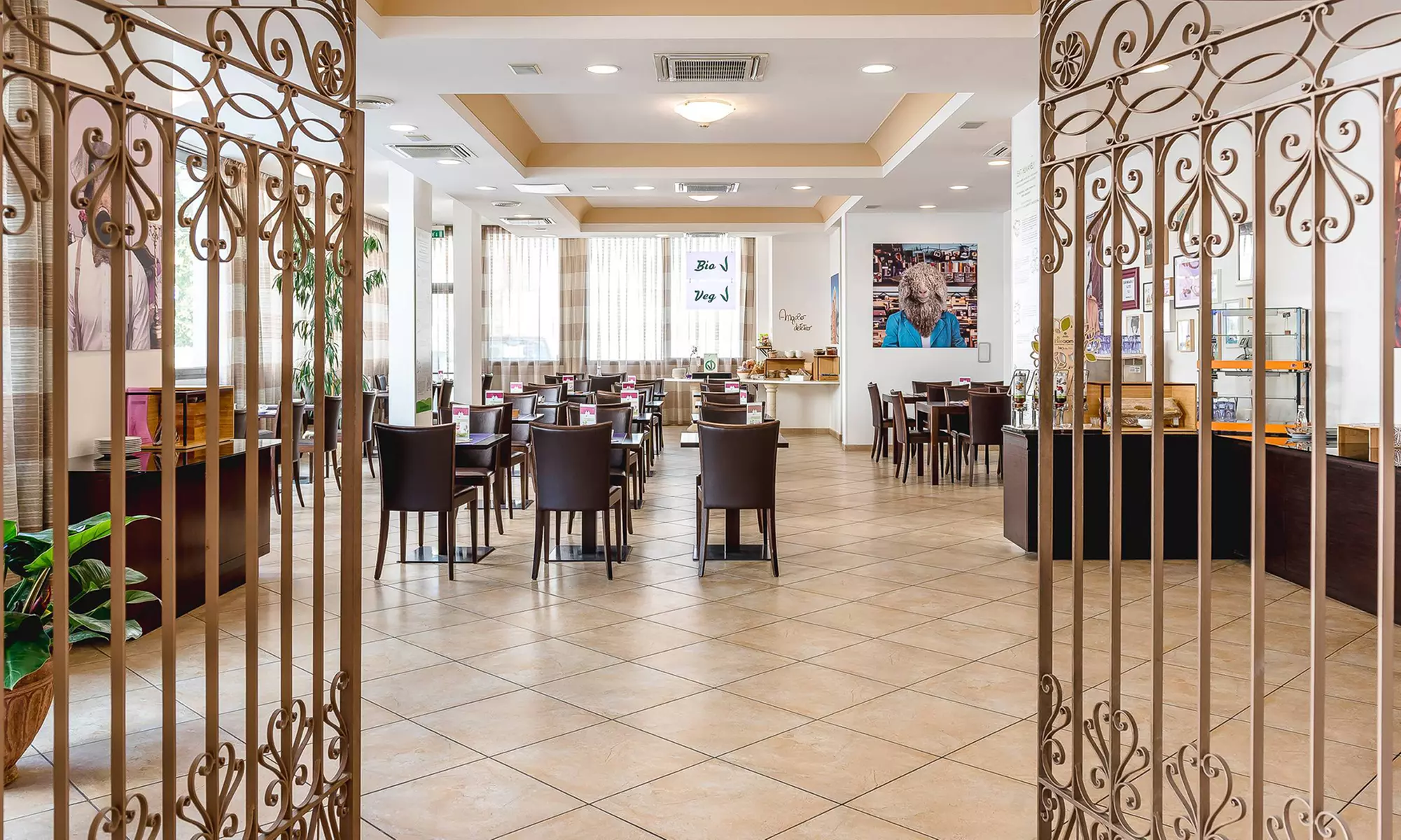 Rimini 4*: soggiorno con colazione, idromassaggio, cena o massaggio