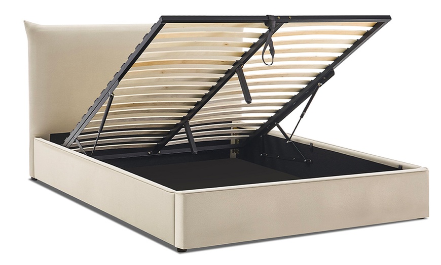 Image 3: Lit coffre Opéra en tissu beige avec tête de lit rembourrée