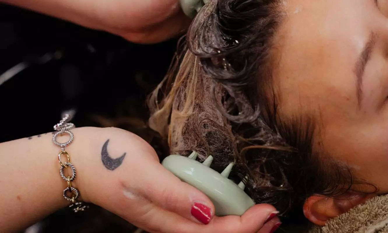 Single or Double Scalp Facial Intro or Deluxe Head Spa Treatment
