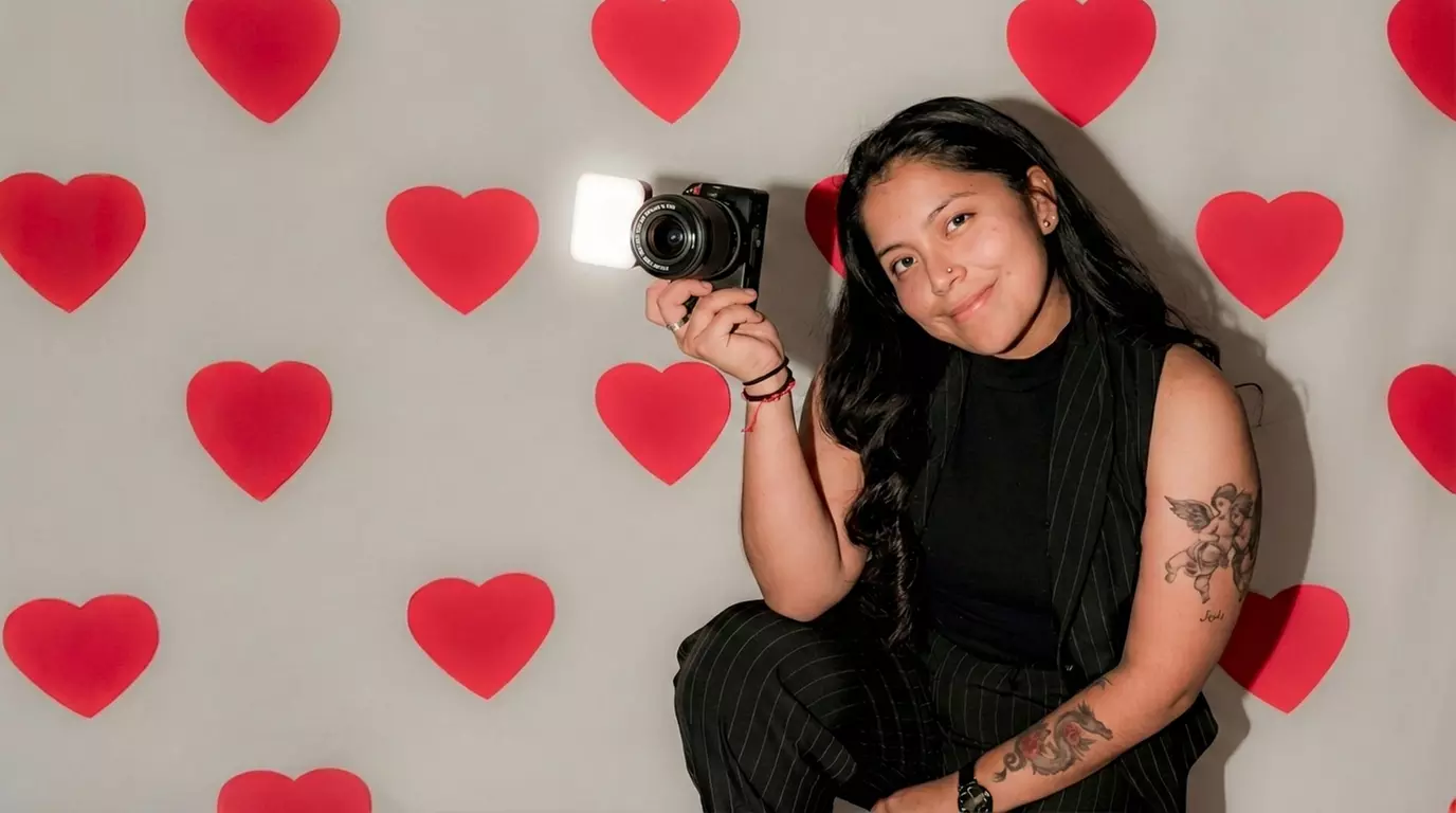 Professional Photography Sessions for Every Occasion - Family, Couples