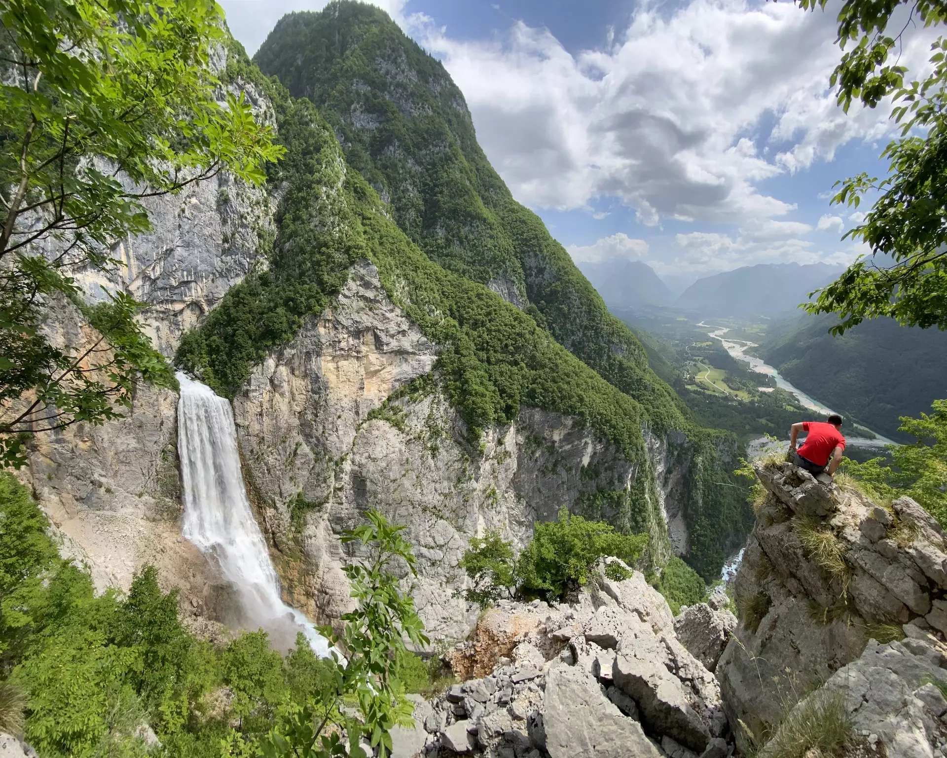 ✈ 7-Days in Slovenia w/ Air, Car & Hotel from Worldee