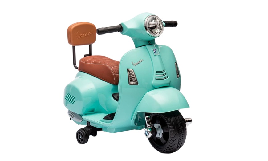 Image 6: Mini Vespa elettrica Piaggio per bambini