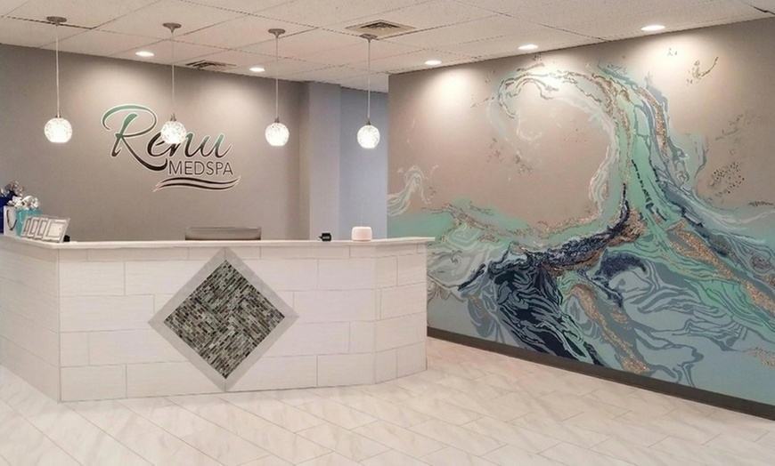 Image 2: Premium Facial Treatments and Advanced Chemical Peel Packages