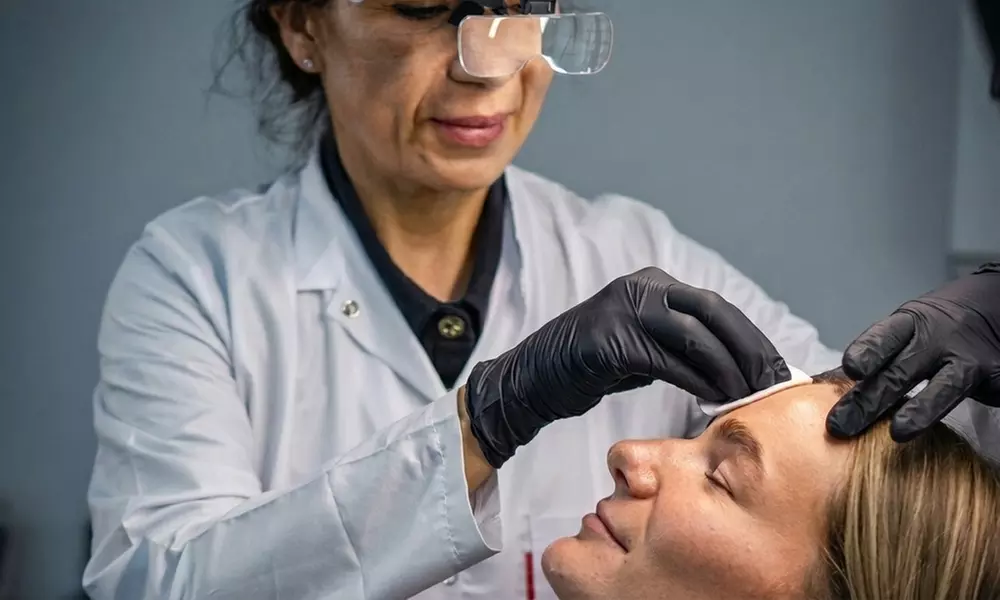 Frisse blik in Amsterdam: Botoxbehandeling op S, M of L- zone