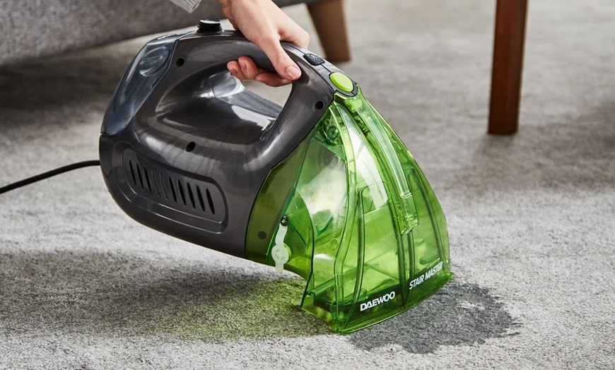 Image 3: Daewoo Hurricane Stair Master - 500W Carpet and Upholstery Cleaner
