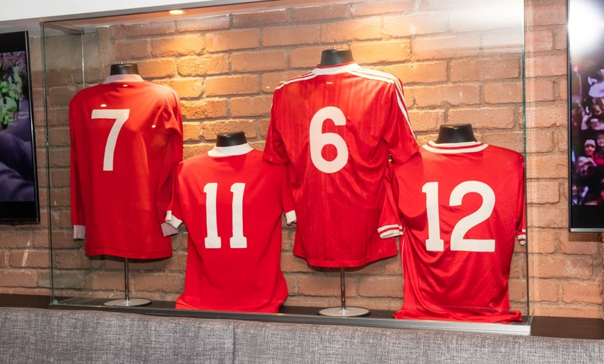 Image 9: Pizza or Burger at the Ultimate Liverpool Football Club Sports Bar!