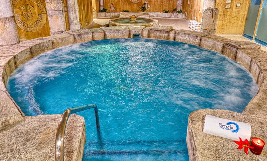Image 5: Consiéntete con un circuito de spa en Senzia Vera Spa 4* para 1 o 2