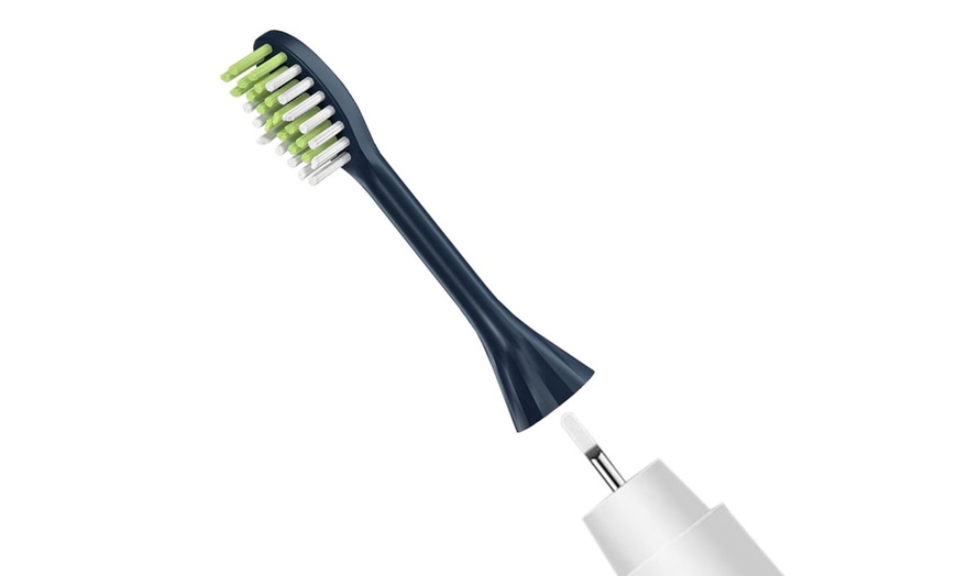 Image 9: 4Pcs Toothbrush Replacement Heads for Philips
