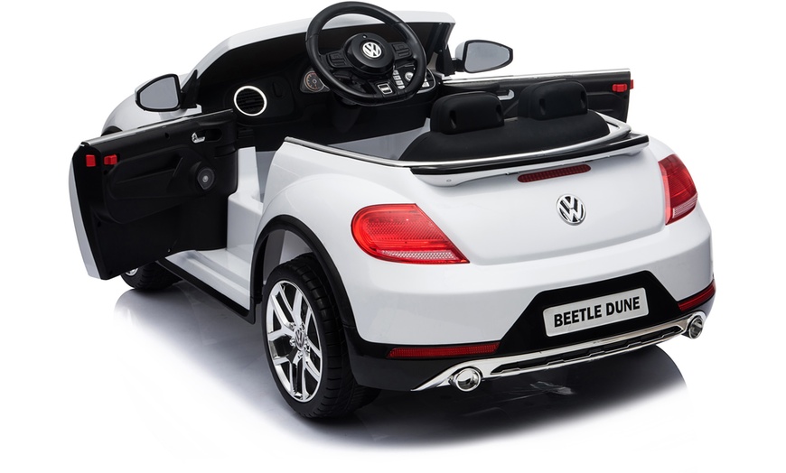 Image 5: Volkswagen Beetle Kids' Ride-On