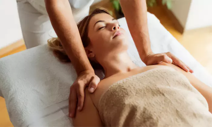 Relax with a 30, 60, or 90 Minute Deep Tissue or a Couples Massage