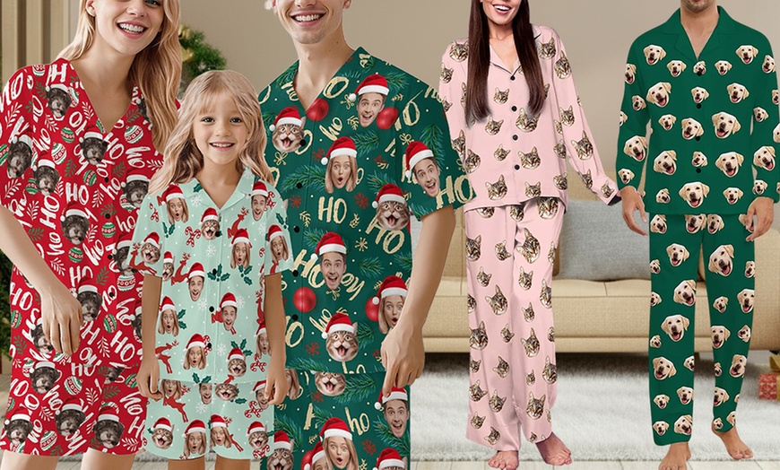 Image 1: Demi-ensemble ou ensemble de pyjama personnalisé