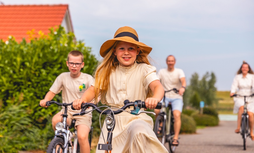 Image 18: Andijk: 3-4 Nächte in der Villa oder Villa Wellness
