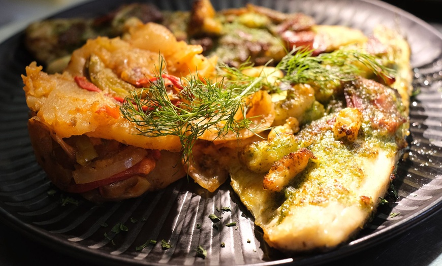 Image 4: Menú "Sabores con vistas al mar" para 2 con postre y opción a vino