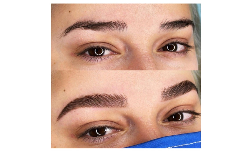 Image 3: Get Single/Couples Hot Oil Head Massage, Eyebrow Tint & More