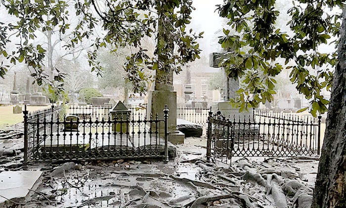 Thrilling Guided Haunted Tour of Williamsburg for 1, 2, 4, or 6
