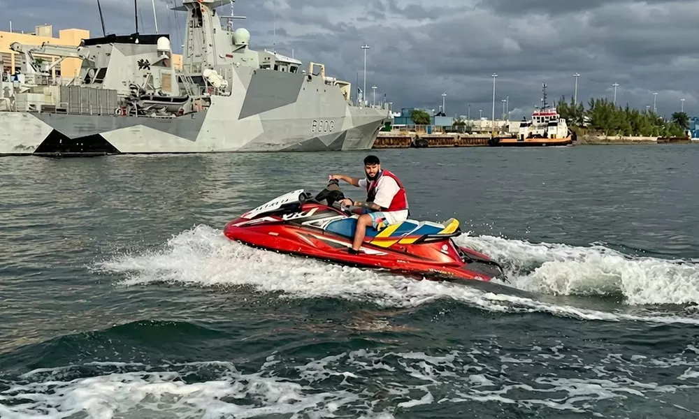 Family Thrills with an Hour Jet Skis Rental for 1, 2, or 4 People