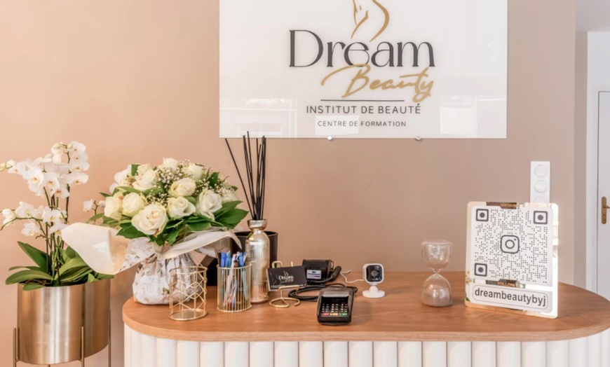 Image 2: Des séances d’épilation laser personnalisées au centre Dream Beauty