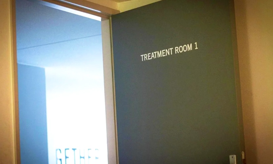 Image 3: Diepe ontspanning en actieve spierverzorging: massage naar keuze