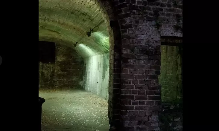 90 Minute Haunted History Tour for One Adult or Child 