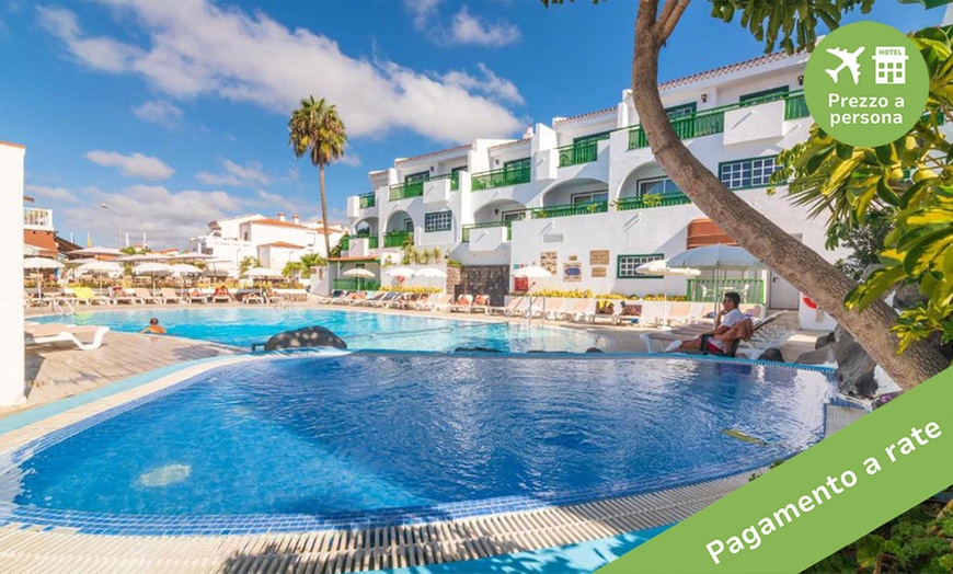 Image 1: ✈ Tenerife: Volo con hotel e Jetski - pagamento in 4 rate