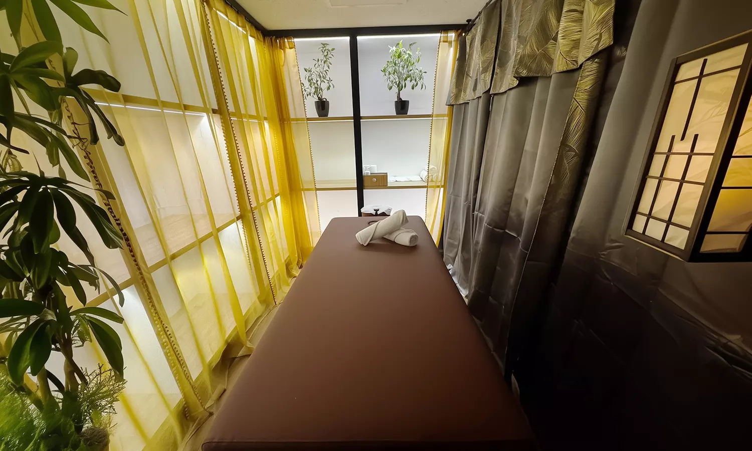 Masaż relaksacyjny, sportowo-powięziowy, Kobido, leczniczy i tajski