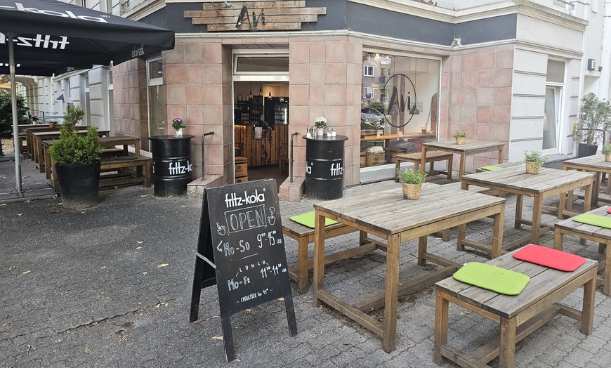 Image 6: Vielfalt auf dem Teller: Frühstück nach Wahl für 1, 2 oder 4 Personen