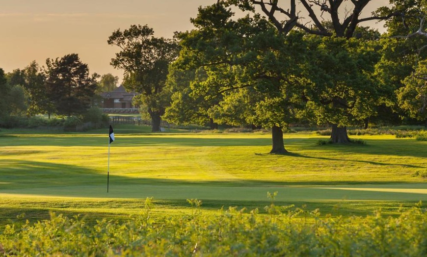 Image 11: Warwickshire: Spa Stay with Breakfast, Dinner & Treatments 