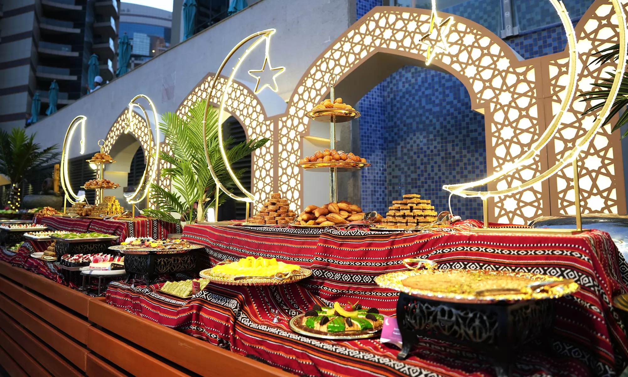 Ramadan Tent iftar buffet with Ramadan drinks For a Child or Adults