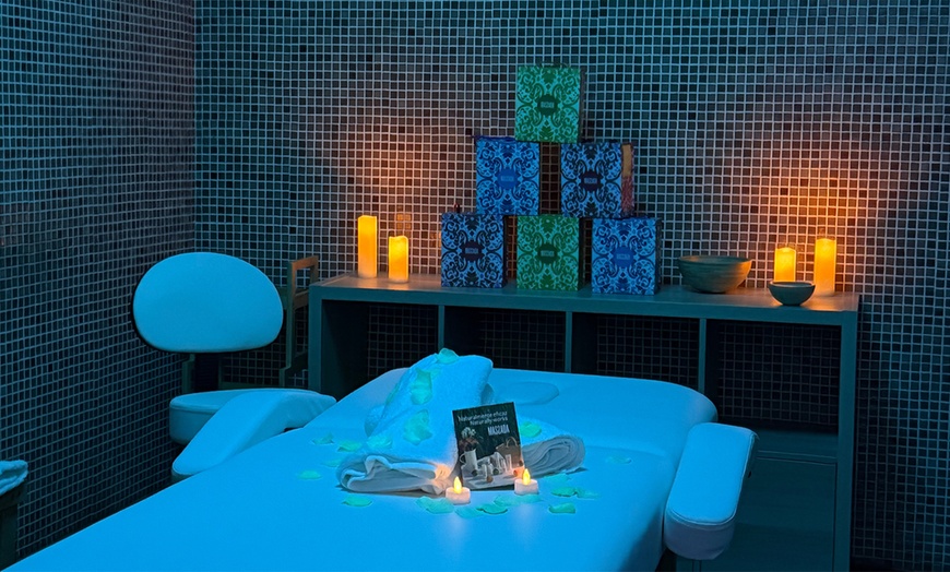 Image 5: Circuito termal para 1 o 2 personas con bañera o ducha vichy a elegir 