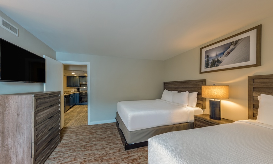 Image 3: Charming Stay at Park Plaza Resort, Ascend Hotel Collection in, UT.