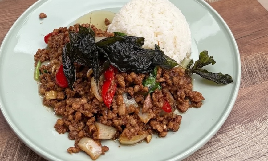 Image 4: Get $25, $50, $100, $150, $200, $250, or $300 Food Spend Voucher