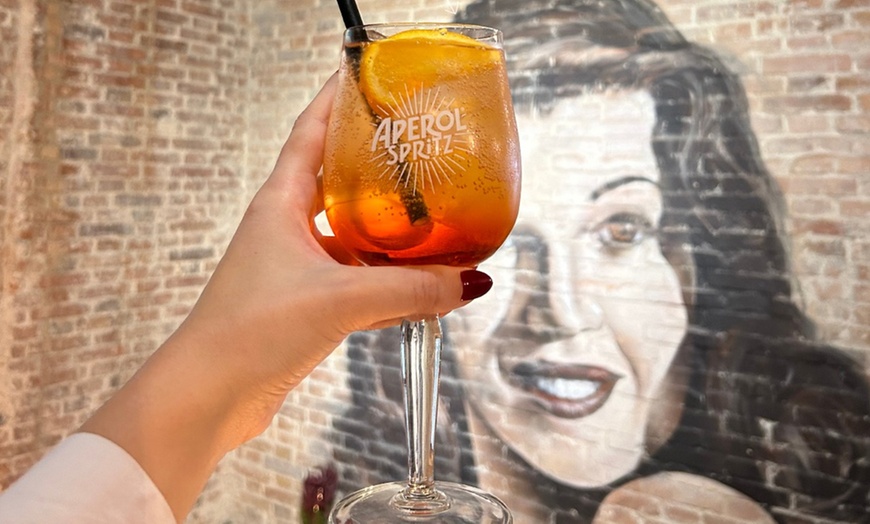 Image 22: Combo de cócteles y focaccias para 2 o 4 personas en Oven Mozzarella