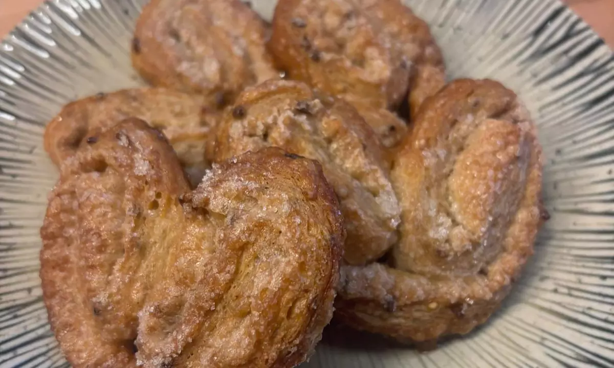 Menú de brunch para 2 o 4 con bebida fría y caliente, tosta y postre